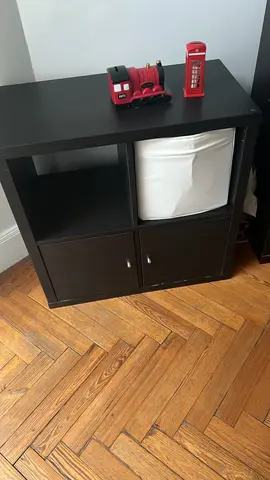 meuble kallax IKEA 4 cubes