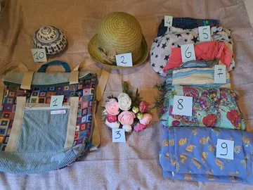 sac à dos artisanal, chapeau, bouquet, écharpe demie-saison