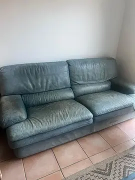 Canapé lit et pouf