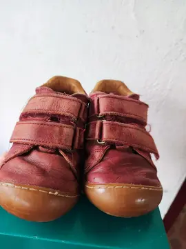 chaussures enfant taille 25