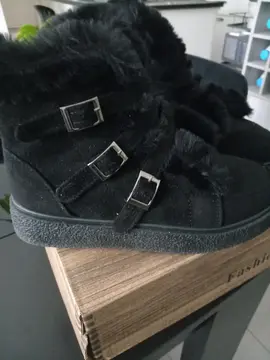 Boots femme fourrées