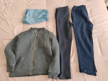 Lot vêtement fille 8 ans état d'usage