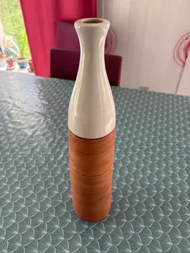 long vase
