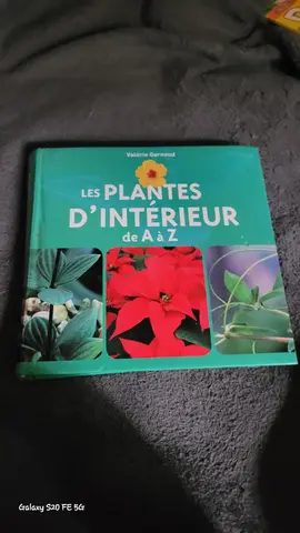 petit livre sur les plantes