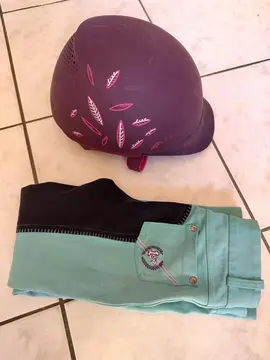 pantalon d'équitation 6 ans et casque