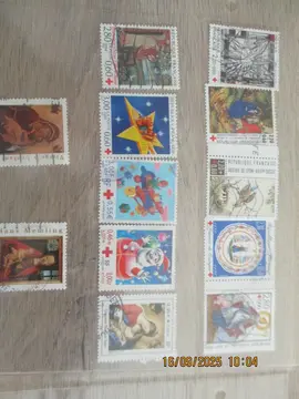 lot 1 - 12 timbres croix-rouge oblitérés