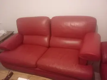 Don de canapé + fauteuil rouge