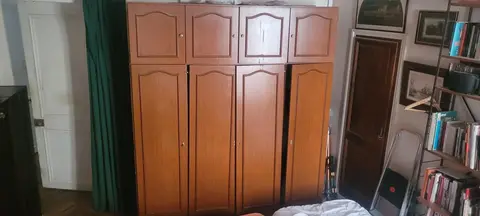 Armoire