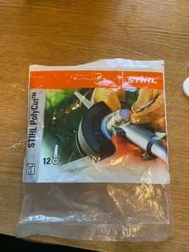 Lame plastique pour débroussailleuse Stihl