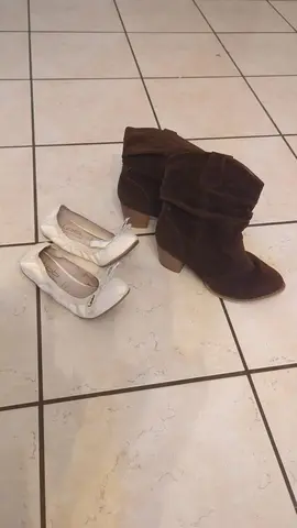 2 paires chaussures T36