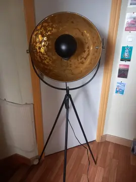 lampe décorative sur pied