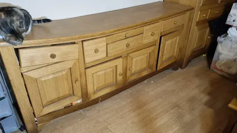 buffet bois pour tiroirs et portes
