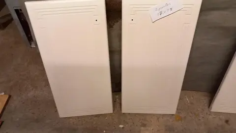 5 portes de meubles salle d'eau