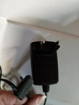 Chargeur Sony Ericsson CTS-60