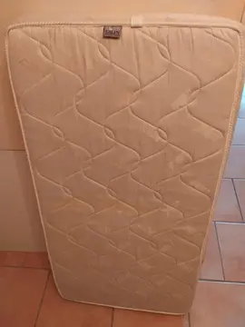 Matelas pour lit bébé