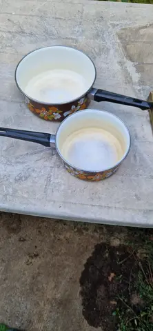 2 casseroles