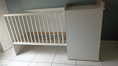 lit bebe combi avec table a langer