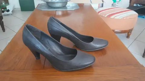 escarpins cuir noirs