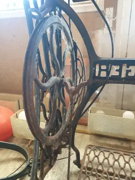 ancienne machine a coudre