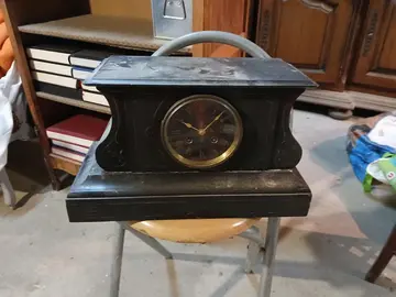 pendule en mabre