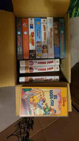 lot de cassettes VHS Disney