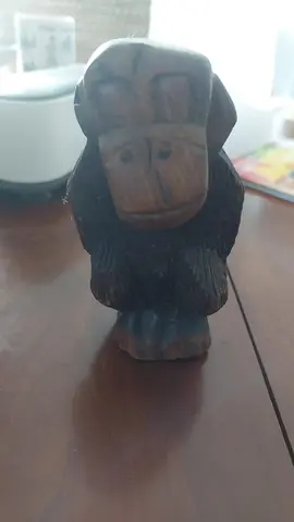 petite statuette singe