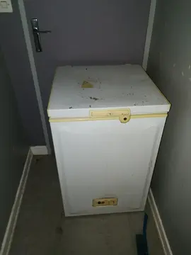 À Donner Congélateur FAR