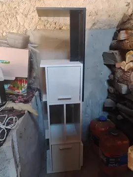 Meuble bas pour télé ou autre