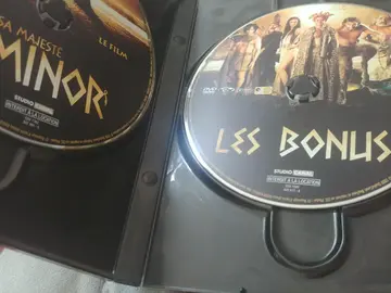 dvd sa majesté minor