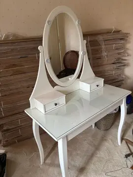 coiffeuse Ikea avec éclairage