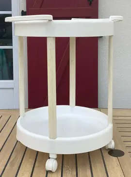 petite desserte à roulettes