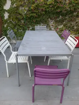 Table de jardin et ses 6 chaises