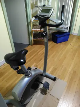 Donne vélo d'appartement