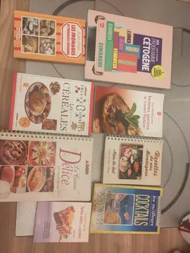 lot de livres de cuisine