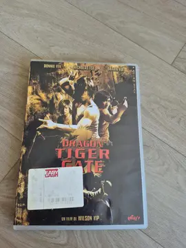 1 DVD Dragon Tiger