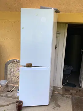 congélateur 3 tiroirs tres bon état de marche frigo en panne