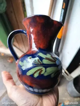 Petit vase ou petit pichet