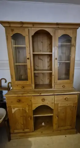 Commode, buffet, armoire originale, fauteuil relax électrique à venir chercher sur place Frejus