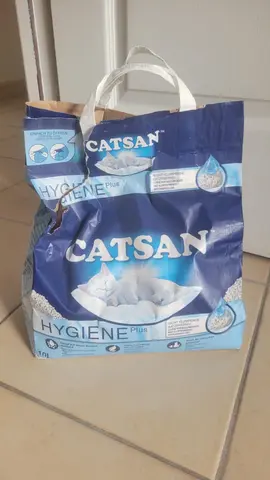 Litière Catsan hygiene+