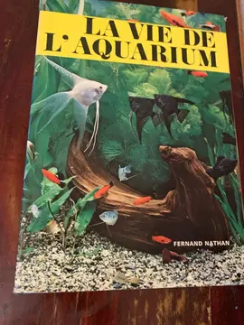 livre la vie de l’ aquarium