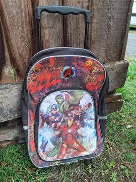 cartable a roulettes advengers
