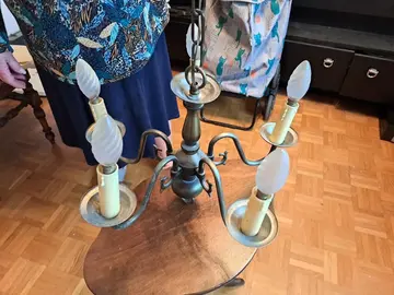 lustre en laiton retro