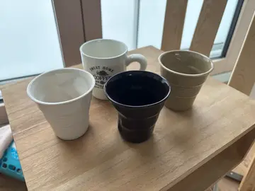lot de tasses/mugs