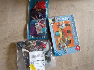 Lot 4 puzzles