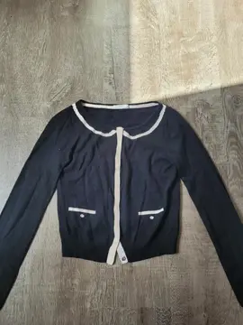 gilet noir et blanc