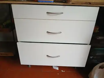 Meuble 3 tiroirs Ikéa