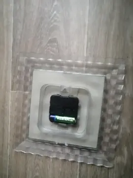 Pendule plexi
