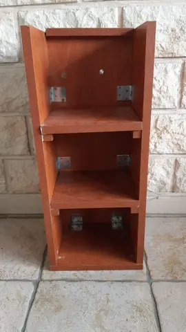 Étagère en bois