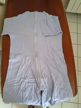 Combinaisons short personnes âgées
