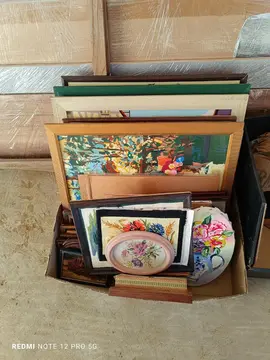 lot de cadres et peinture